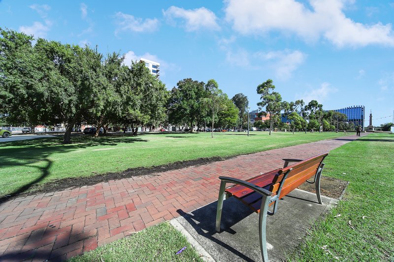 Photo - 207/180 Morphett Street, Adelaide SA 5000 - Image 13