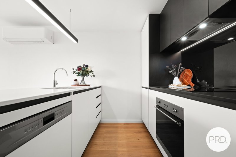 Photo - 207/21 Challis Street, Dickson ACT 2602 - Image 2