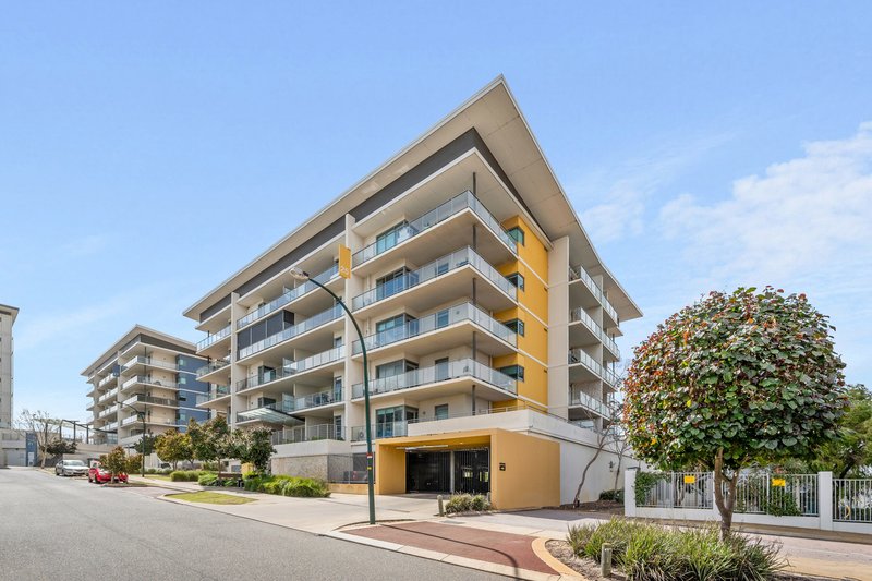 207/25 Malata Crescent, Success WA 6164