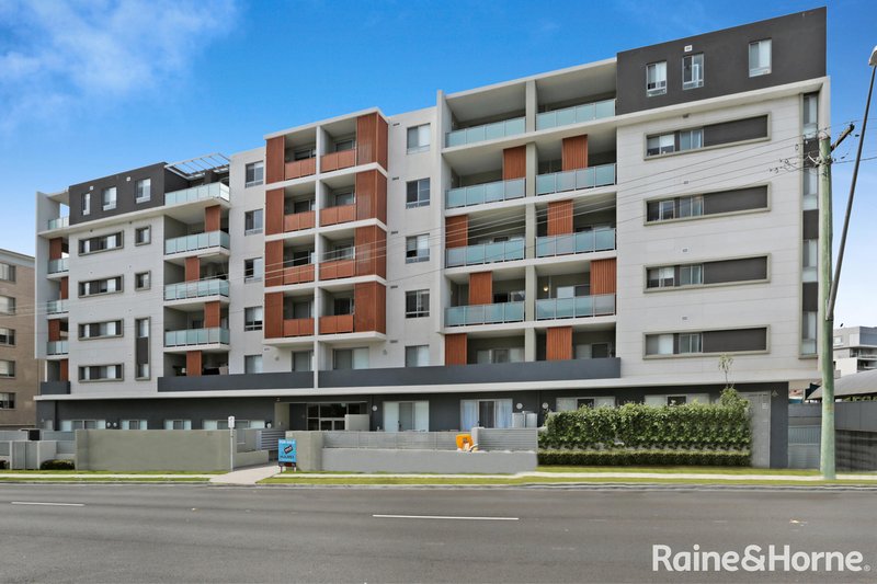 207/30-34 Chamberlain Street, Campbelltown NSW 2560