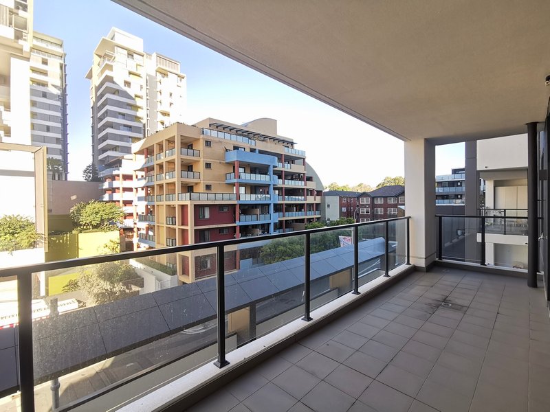 Photo - 207/39 Belmore Street, Burwood NSW 2134 - Image 5