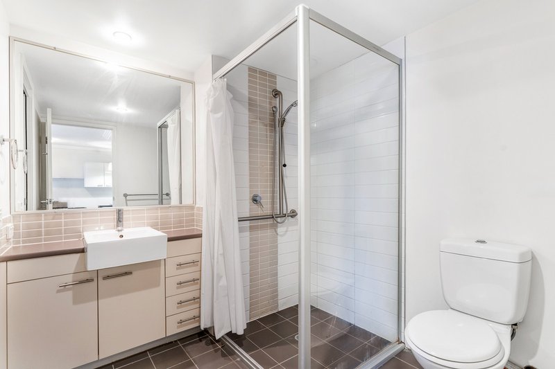 Photo - 207/392 Hamilton Road, Chermside QLD 4032 - Image 8