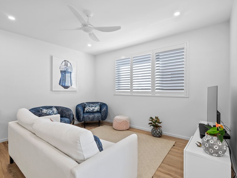 Photo - 207/48 Bride Street, Wynnum QLD 4178 - Image 11