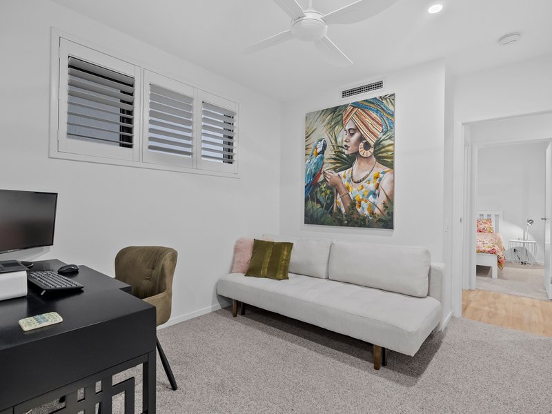 Photo - 207/48 Bride Street, Wynnum QLD 4178 - Image 16