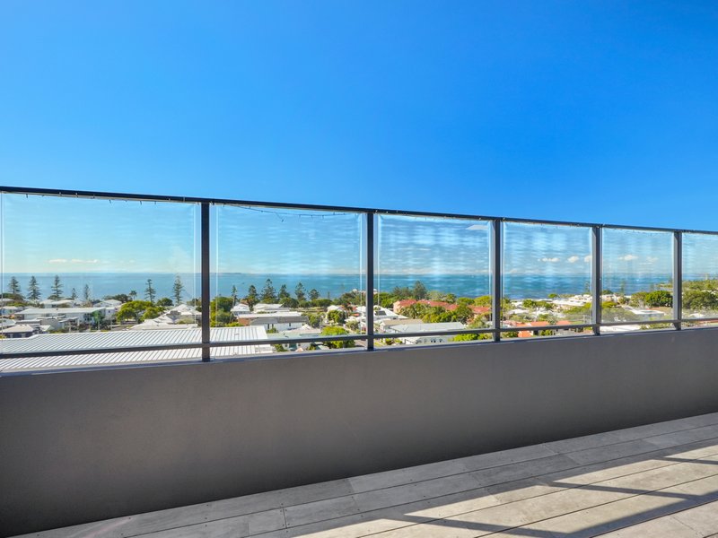 Photo - 207/48 Bride Street, Wynnum QLD 4178 - Image 27