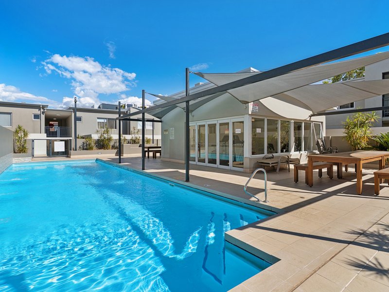 Photo - 20/76 Newcastle Street, Perth WA 6000 - Image 5
