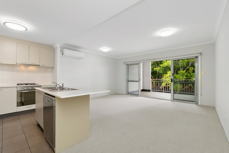 Photo - 20/76 Newcastle Street, Perth WA 6000 - Image 7