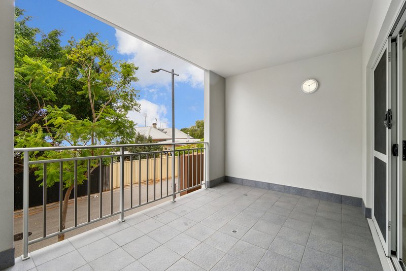 Photo - 20/76 Newcastle Street, Perth WA 6000 - Image 9