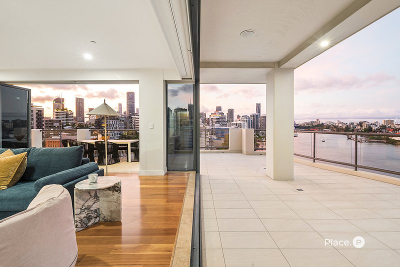 Photo - 20/76 Thorn Street, Kangaroo Point QLD 4169 - Image 2