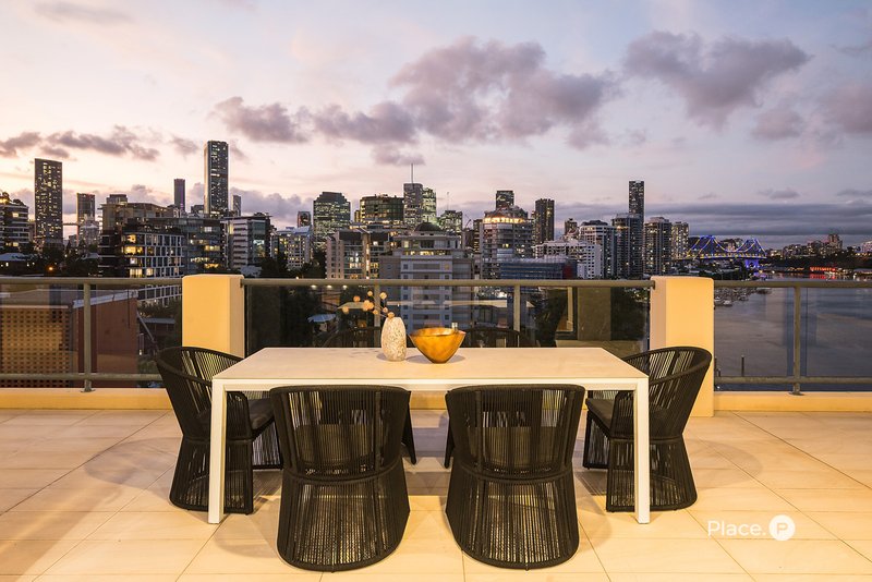 Photo - 20/76 Thorn Street, Kangaroo Point QLD 4169 - Image 4