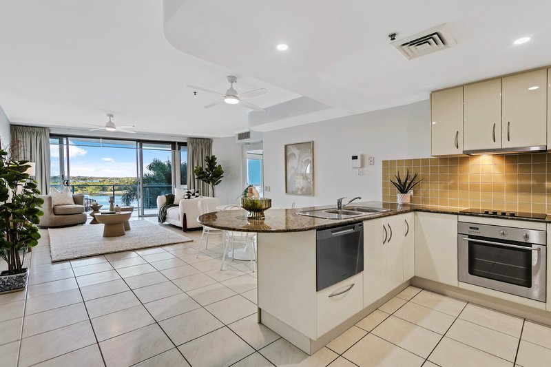 Photo - 207/6 Wharf Street, Maroochydore QLD 4558 - Image 9