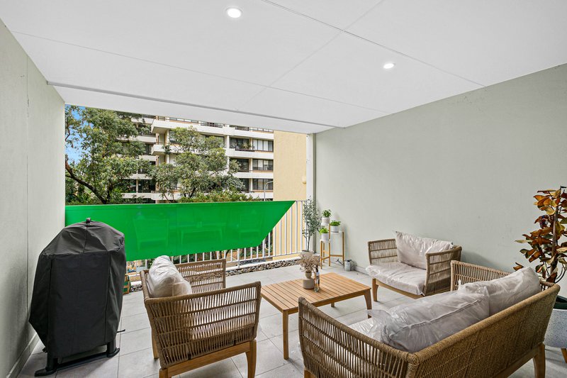 Photo - 207/8 Princess Street, Brighton-Le-Sands NSW 2216 - Image 2