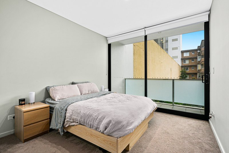 Photo - 207/8 Princess Street, Brighton-Le-Sands NSW 2216 - Image 5