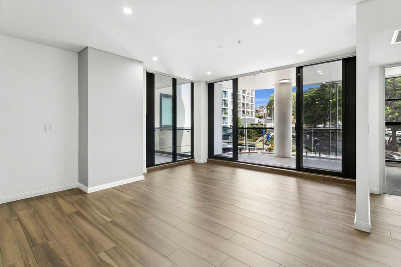 Photo - 207/890 Pittwater Road, Dee Why NSW 2099 - Image 1