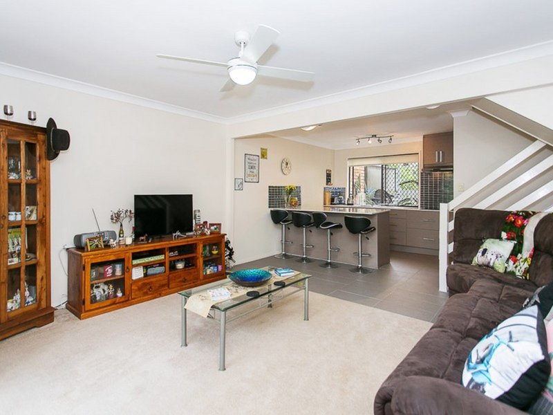 Photo - 20/8-12 Sherwood Close, Mudgeeraba QLD 4213 - Image 3