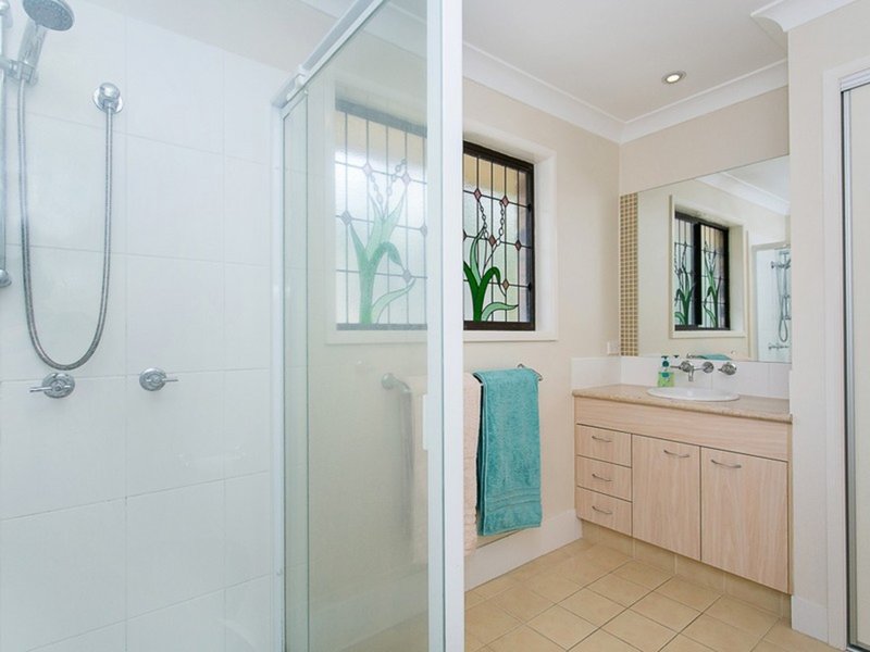 Photo - 20/8-12 Sherwood Close, Mudgeeraba QLD 4213 - Image 12