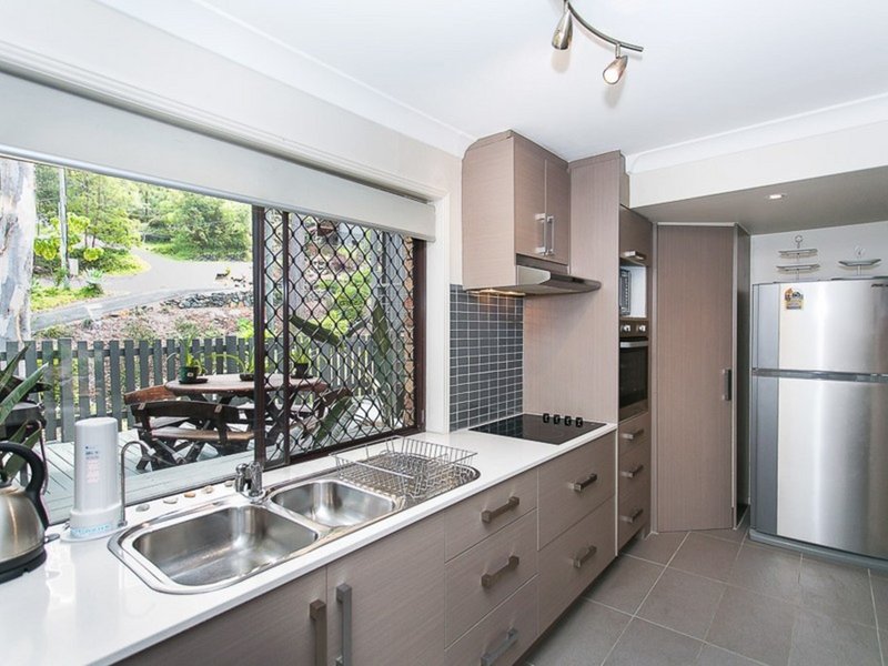 Photo - 20/8-12 Sherwood Close, Mudgeeraba QLD 4213 - Image 7