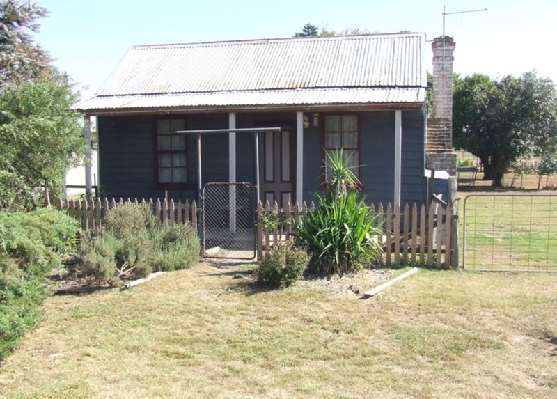 Photo - 208 & 208A Old South Road, Yarra NSW 2580 - Image 11