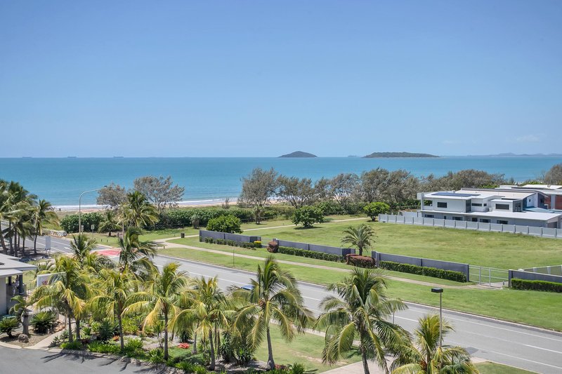 Photo - 20/8 Breakwater Access, Mackay Harbour QLD 4740 - Image 12