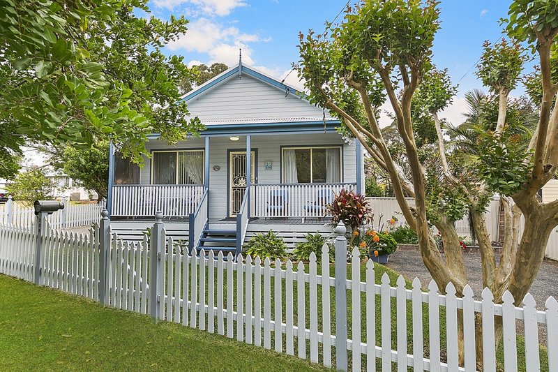 208 Buff Point Avenue, Buff Point NSW 2262