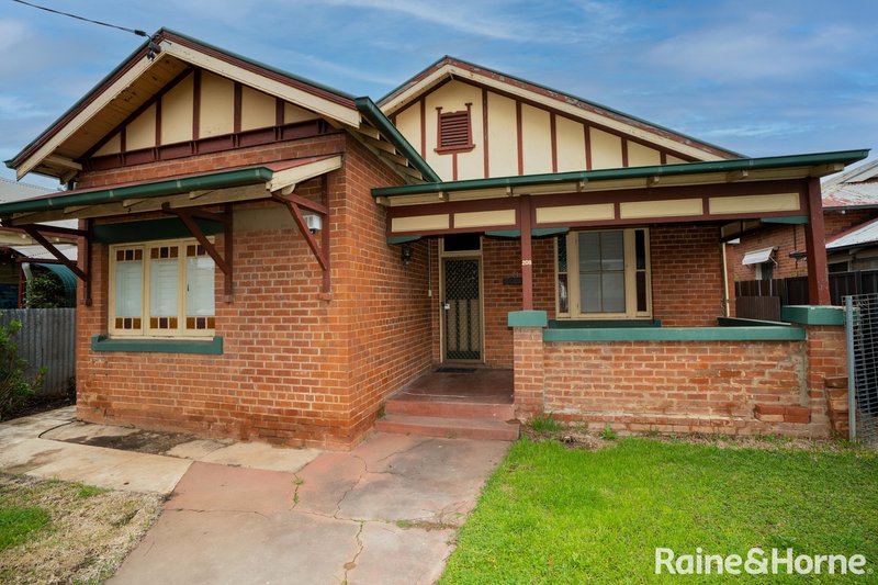 208 Edward Street, Wagga Wagga NSW 2650