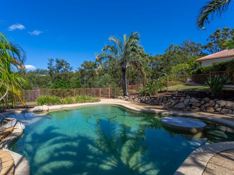 Photo - 208 San Fernando Drive, Worongary QLD 4213 - Image 14