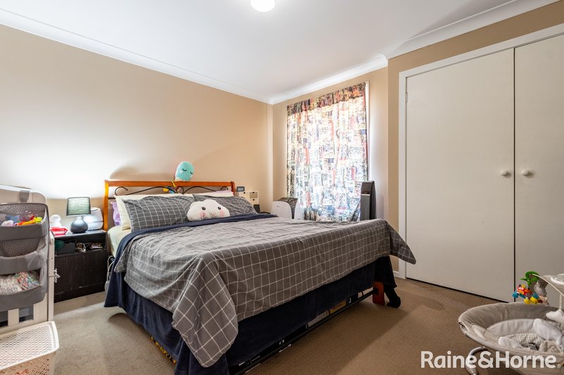 Photo - 208 Suttor Street, Windradyne NSW 2795 - Image 5