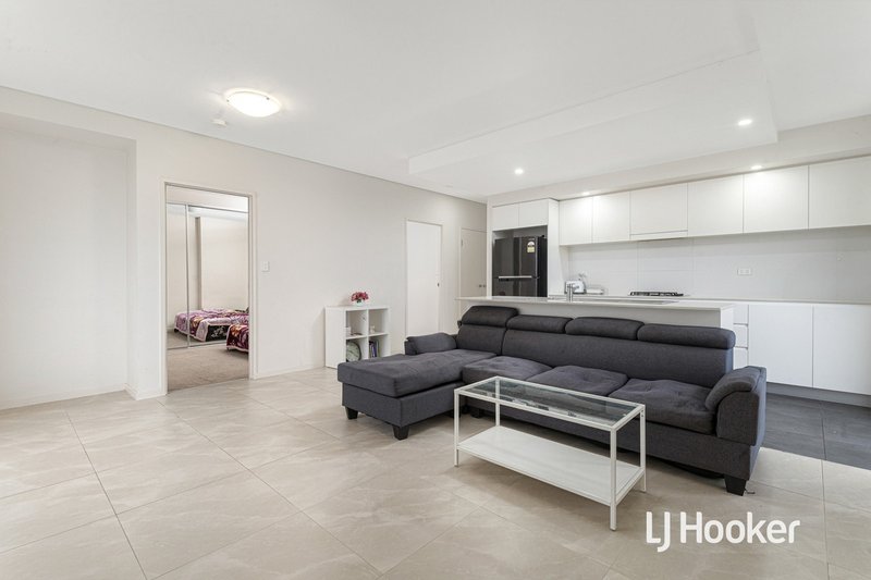 Photo - 208/27 Rebecca Street (Tallawong) , Schofields NSW 2762 - Image 4