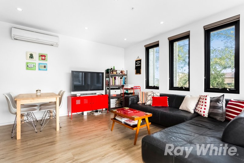 Photo - 208/37-41 Munro Street, Coburg VIC 3058 - Image 4