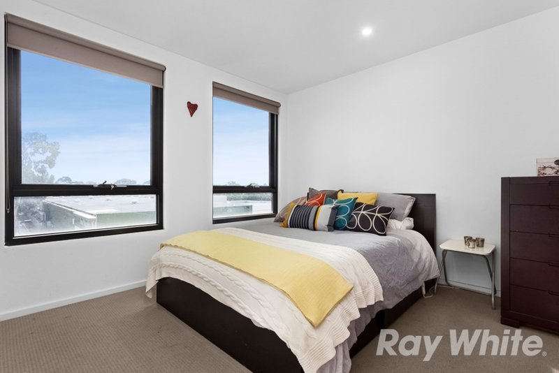 Photo - 208/37-41 Munro Street, Coburg VIC 3058 - Image 6