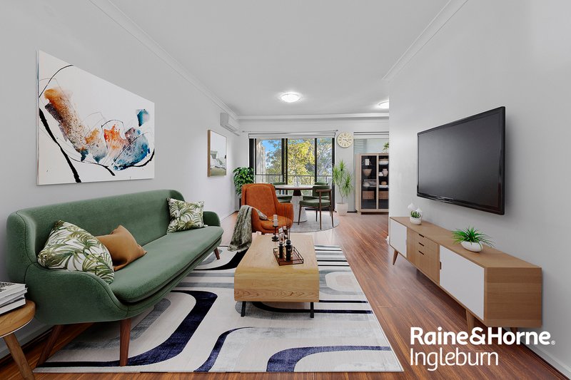 Photo - 208/38-42 Chamberlain Street, Campbelltown NSW 2560 - Image 2