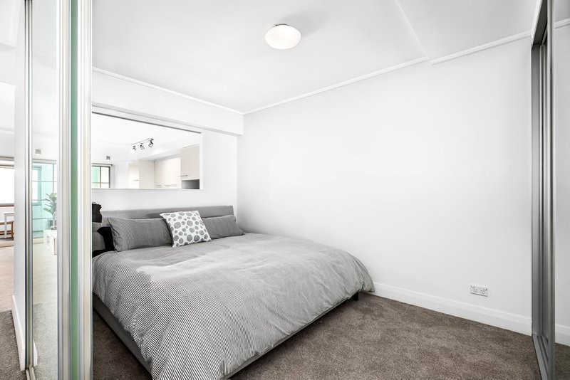 Photo - 208/7-9 Abbott Street, Cammeray NSW 2062 - Image 4