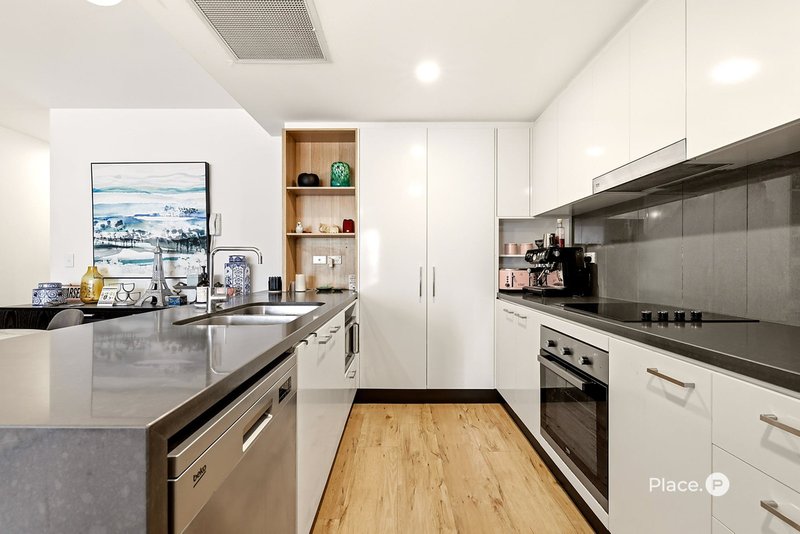 Photo - 208/78 Berwick Street, Fortitude Valley QLD 4006 - Image 8