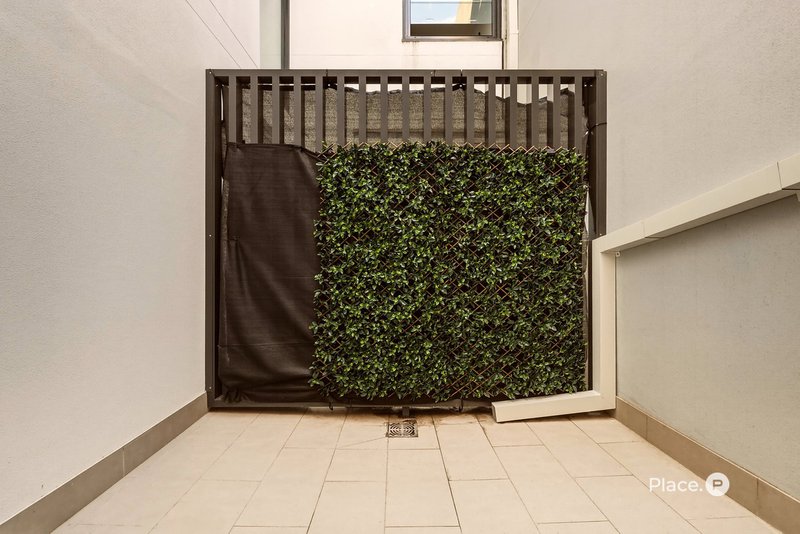 Photo - 208/78 Berwick Street, Fortitude Valley QLD 4006 - Image 12