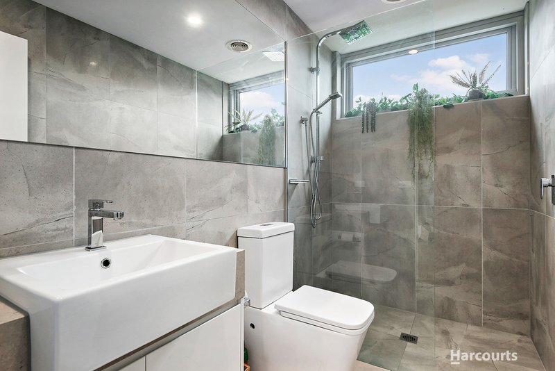 Photo - 208A/164 Manningham Road, Bulleen VIC 3105 - Image 3