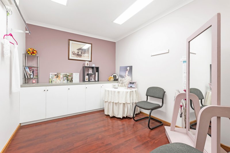 Photo - 209 - 211 Hare Street, Echuca VIC 3564 - Image 8