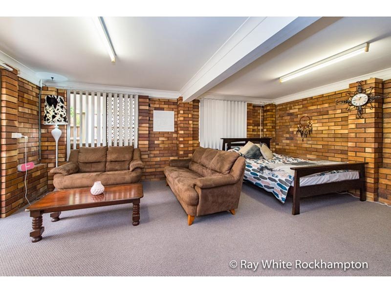 Photo - 209 Gillam Street, Frenchville QLD 4701 - Image 15