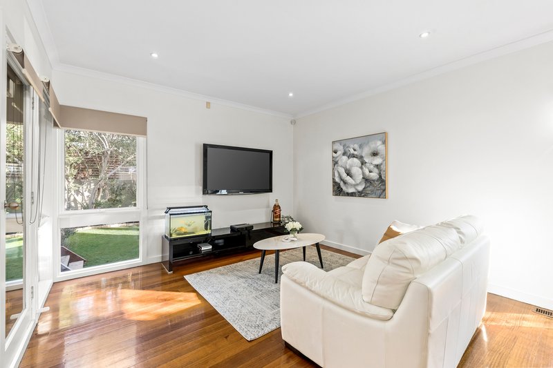 Photo - 209 Manningham Road, Templestowe Lower VIC 3107 - Image 3