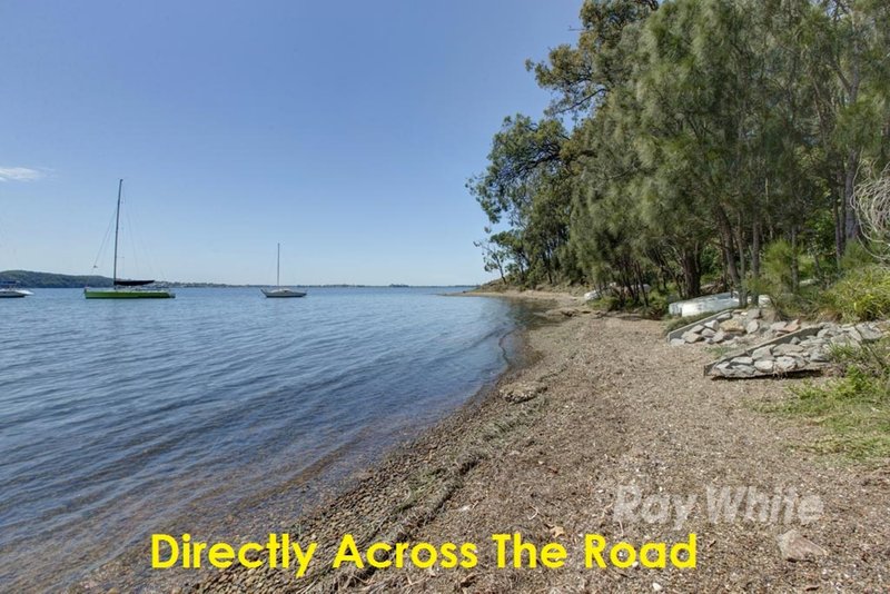 209 Skye Point Road, Coal Point NSW 2283