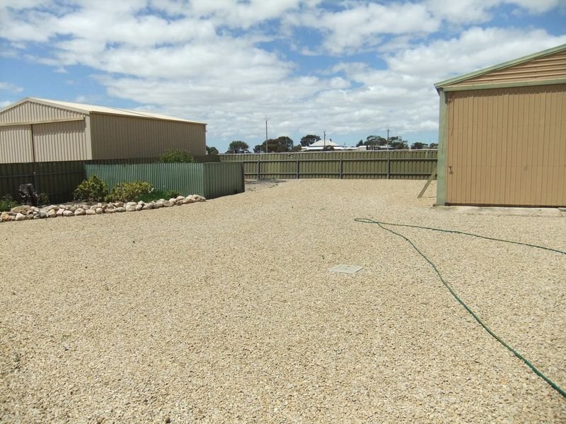 Photo - 209 Songvaar Road, Port Victoria SA 5573 - Image 22