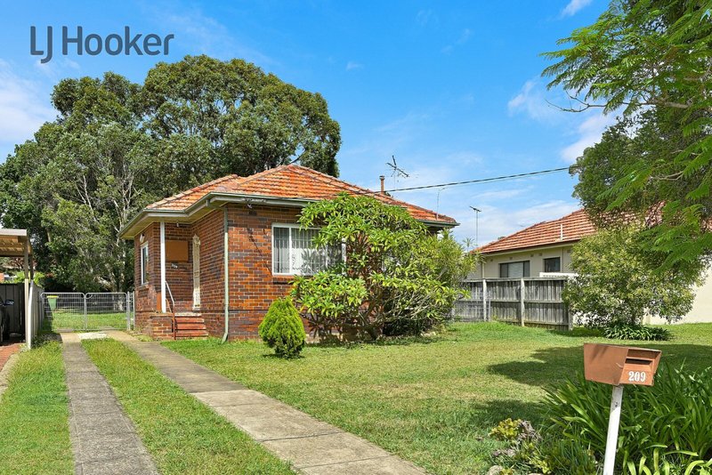 209 Wellington Road, Chester Hill NSW 2162