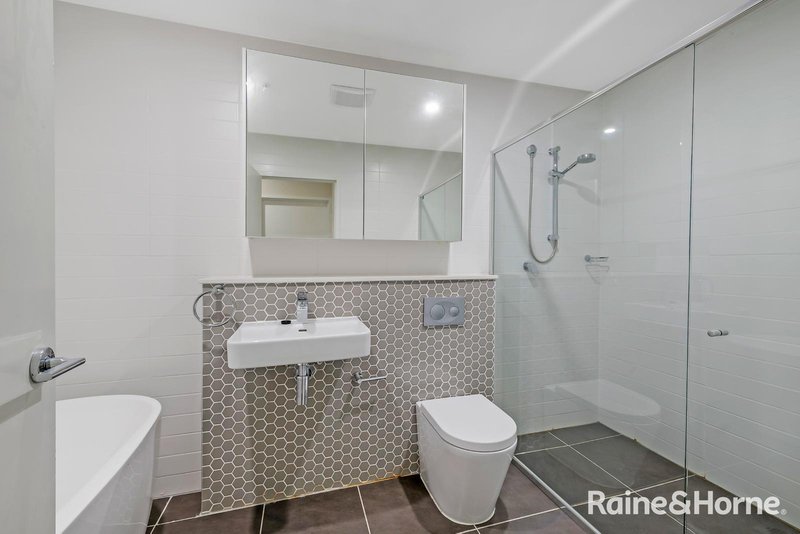 Photo - 209/10 Thallon Street, Carlingford NSW 2118 - Image 5