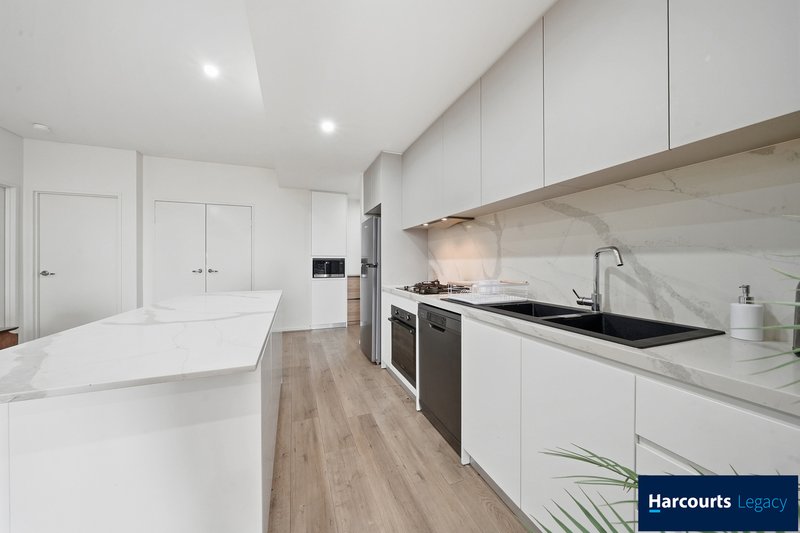 Photo - 209/147 Great Western Highway, Mays Hill NSW 2145 - Image 4