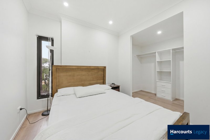 Photo - 209/147 Great Western Highway, Mays Hill NSW 2145 - Image 8