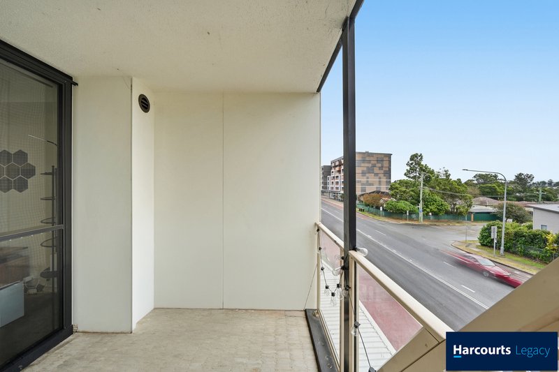 Photo - 209/147 Great Western Highway, Mays Hill NSW 2145 - Image 11