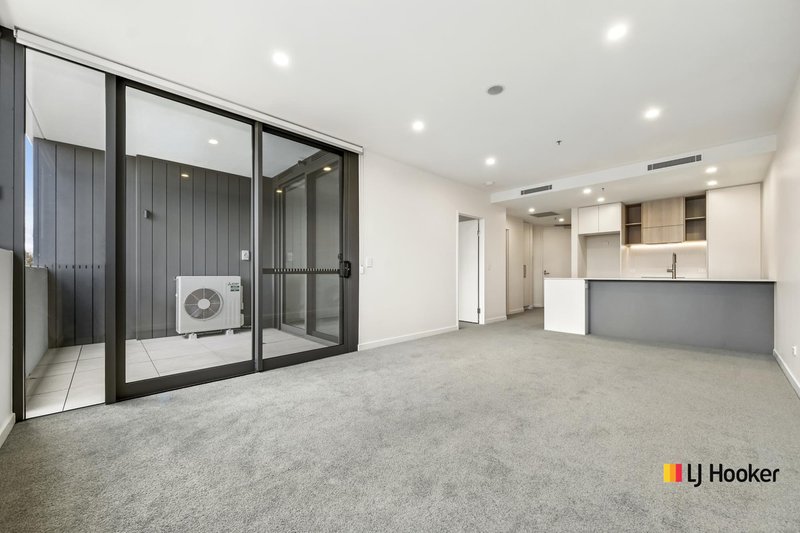 Photo - 209/15 Wilbow Street, Phillip ACT 2606 - Image 3