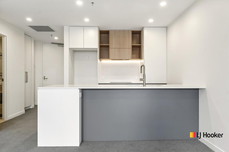 Photo - 209/15 Wilbow Street, Phillip ACT 2606 - Image 5