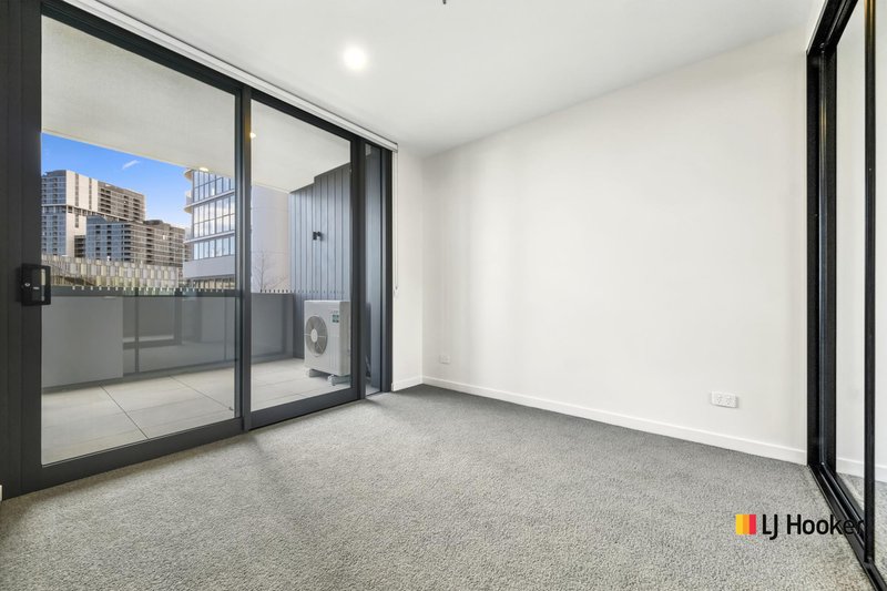Photo - 209/15 Wilbow Street, Phillip ACT 2606 - Image 8