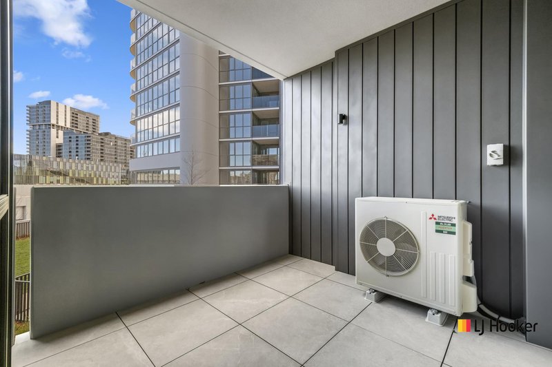 Photo - 209/15 Wilbow Street, Phillip ACT 2606 - Image 10