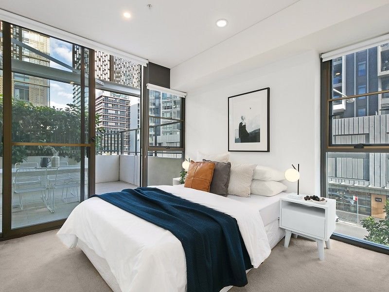 Photo - 209/1a Burroway Road, Wentworth Point NSW 2127 - Image 5